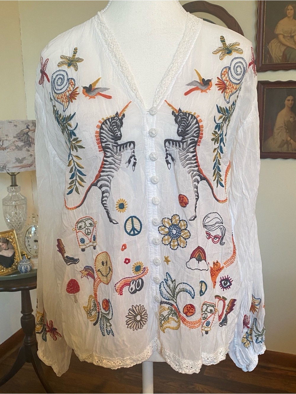 Johnny Was • Helen Embroidered Zebra Boho Button Front Top • White • Sz S - Picture 2 of 8